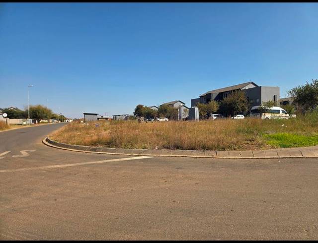 2 BEDROOM HOUSE FOR SALE IN SELCOURT